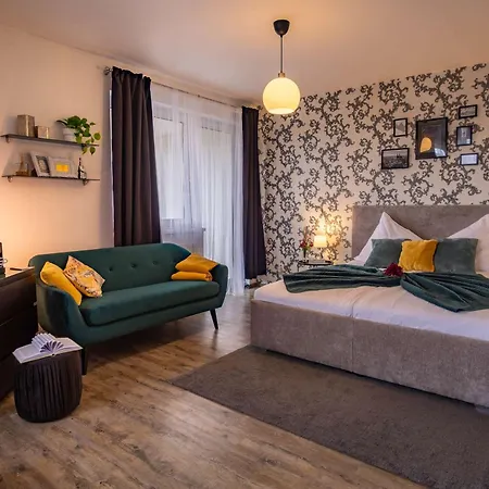 The Black & Retreat Brno